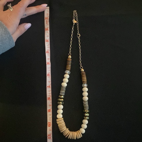 Loft Bead & Shell Statement Necklace - Picture 4 of 4